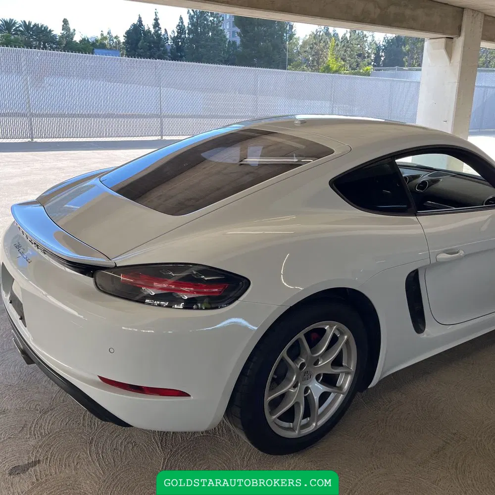 2018 Porsche 718 Cayman Base