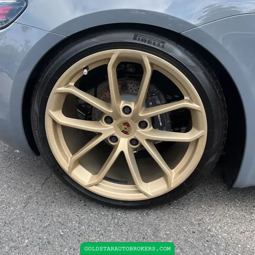 2024 Porsche 718 Cayman Base