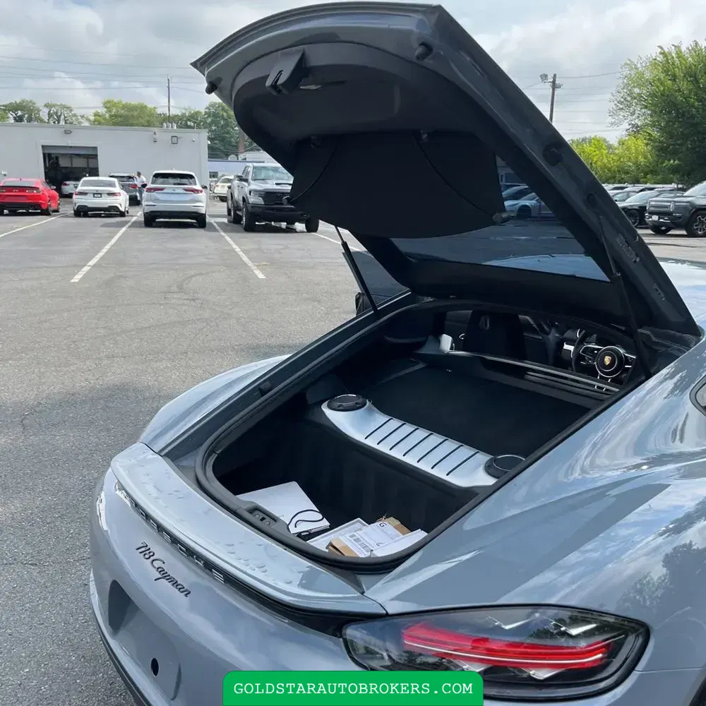 2024 Porsche 718 Cayman Base