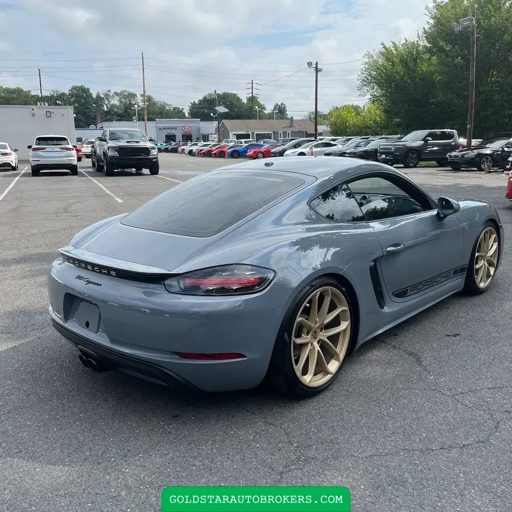 2024 Porsche 718 Cayman Base