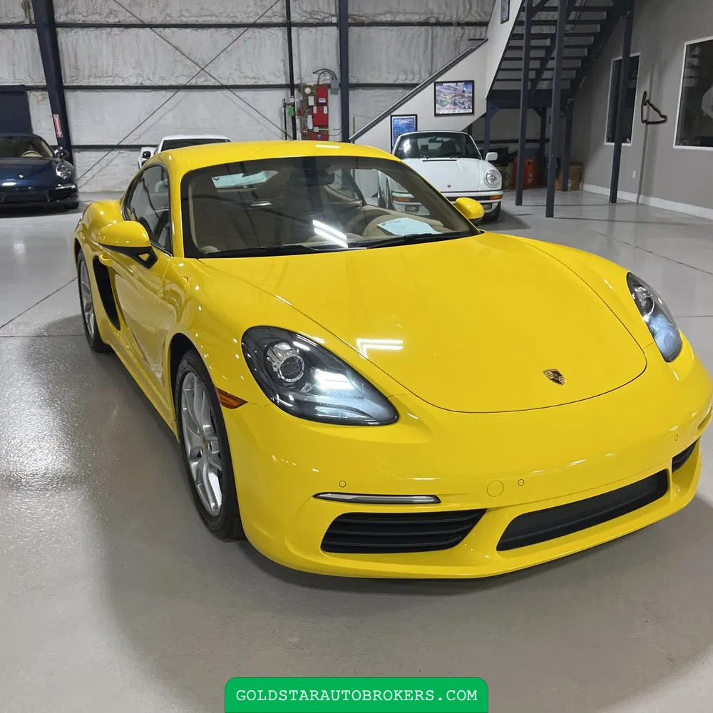 2017 Porsche 718 Cayman Base
