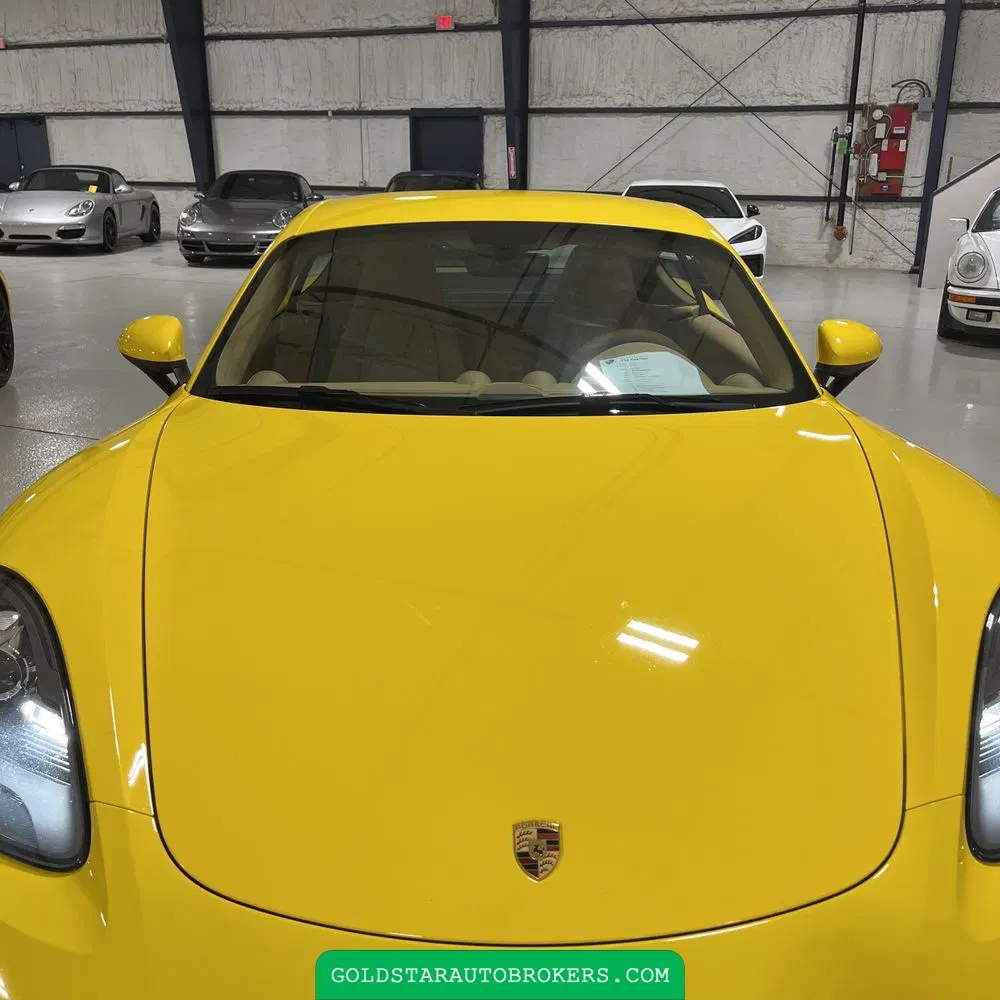 2017 Porsche 718 Cayman Base