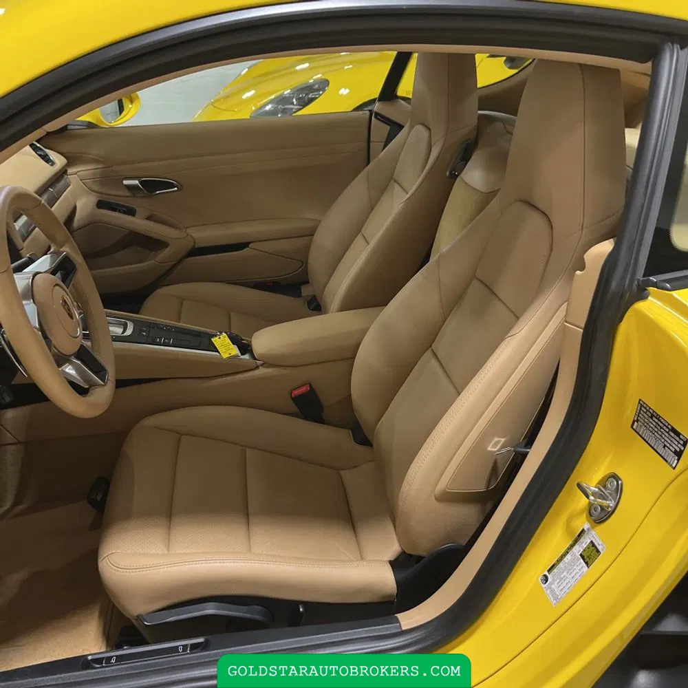 2017 Porsche 718 Cayman Base