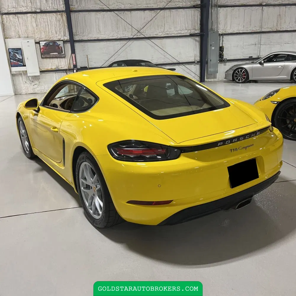 2017 Porsche 718 Cayman Base