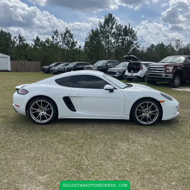 2019 Porsche 718 Cayman Base