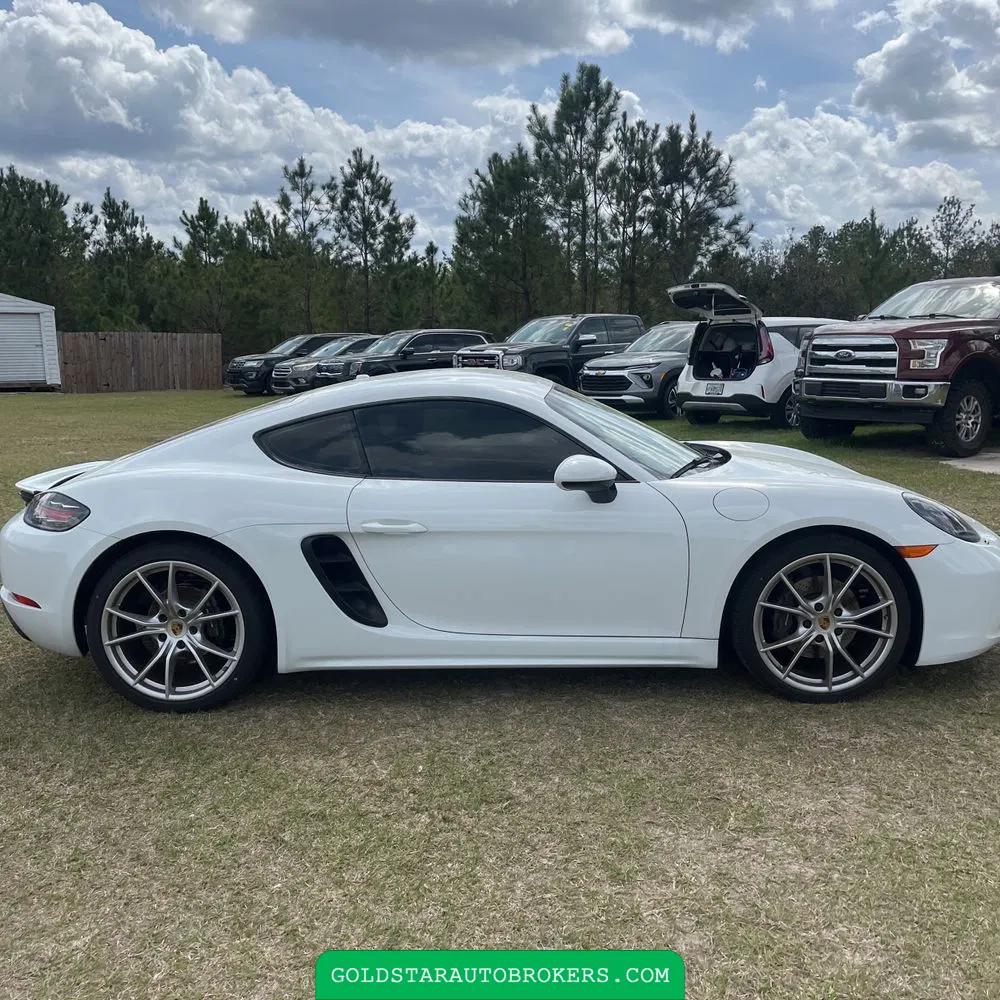 2019 Porsche 718 Cayman Base