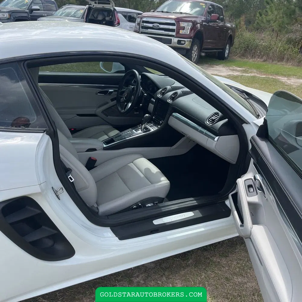 2019 Porsche 718 Cayman Base