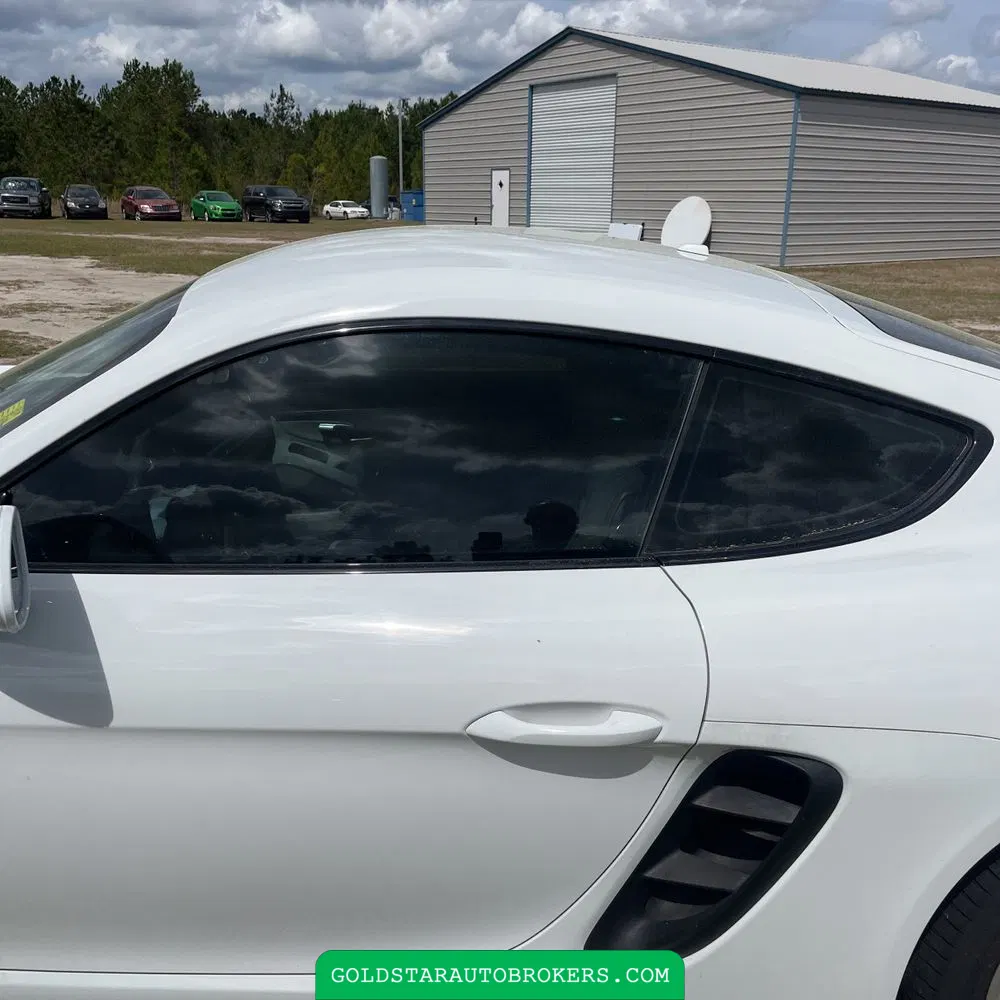2019 Porsche 718 Cayman Base