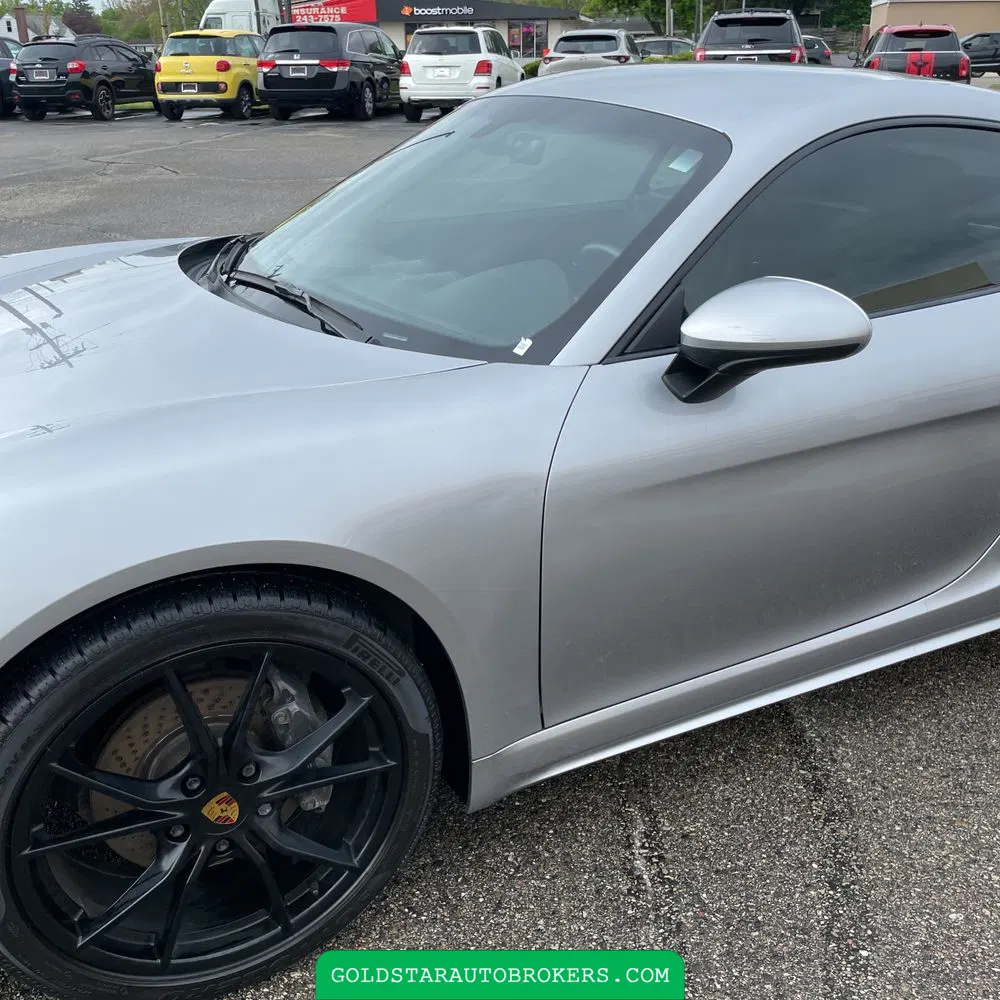 2019 Porsche 718 Cayman Base