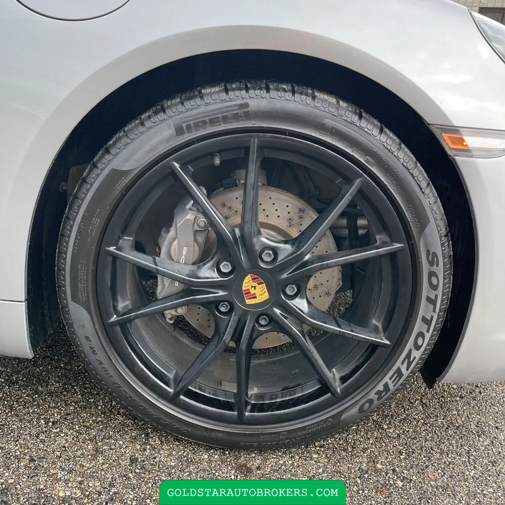 2019 Porsche 718 Cayman Base