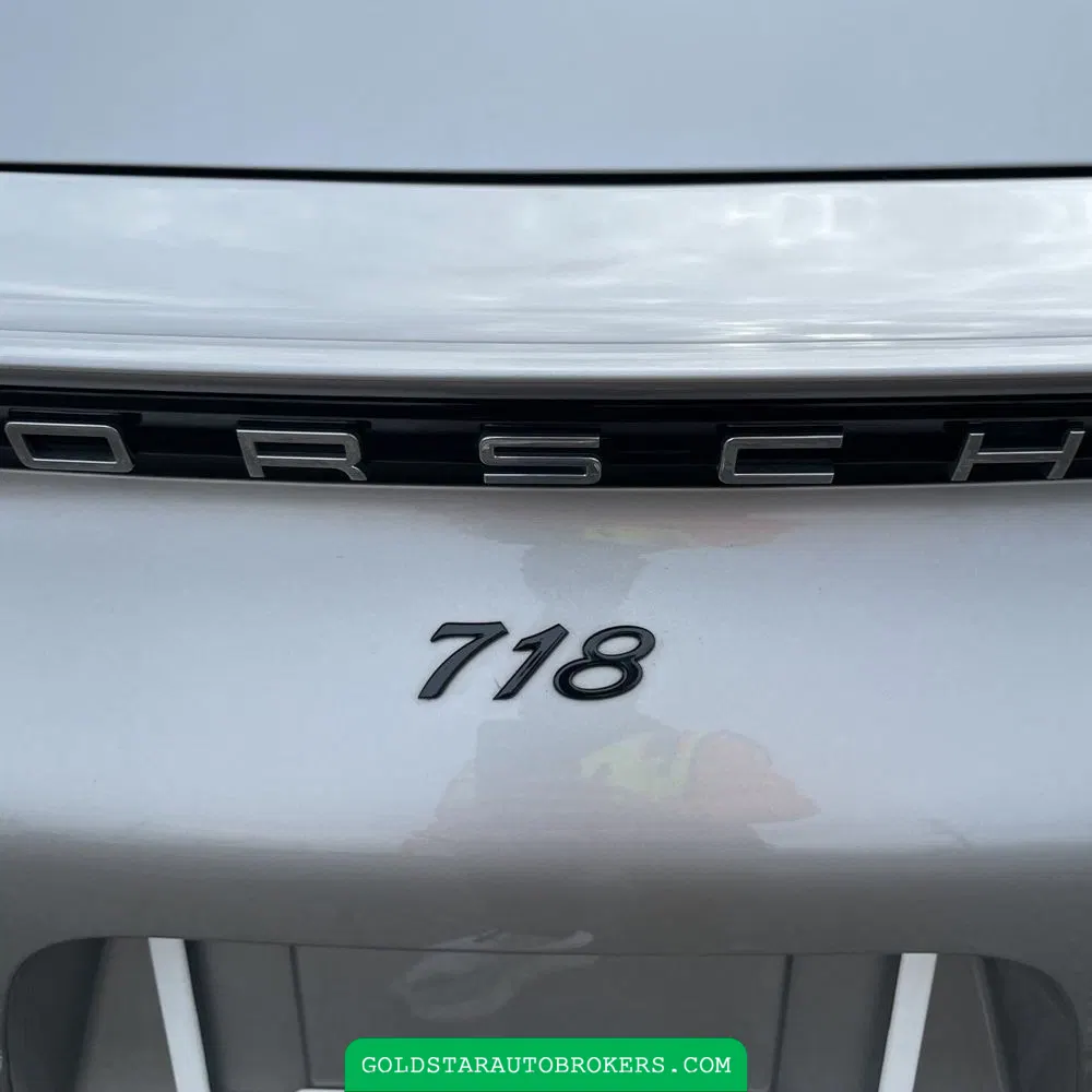 2019 Porsche 718 Cayman Base
