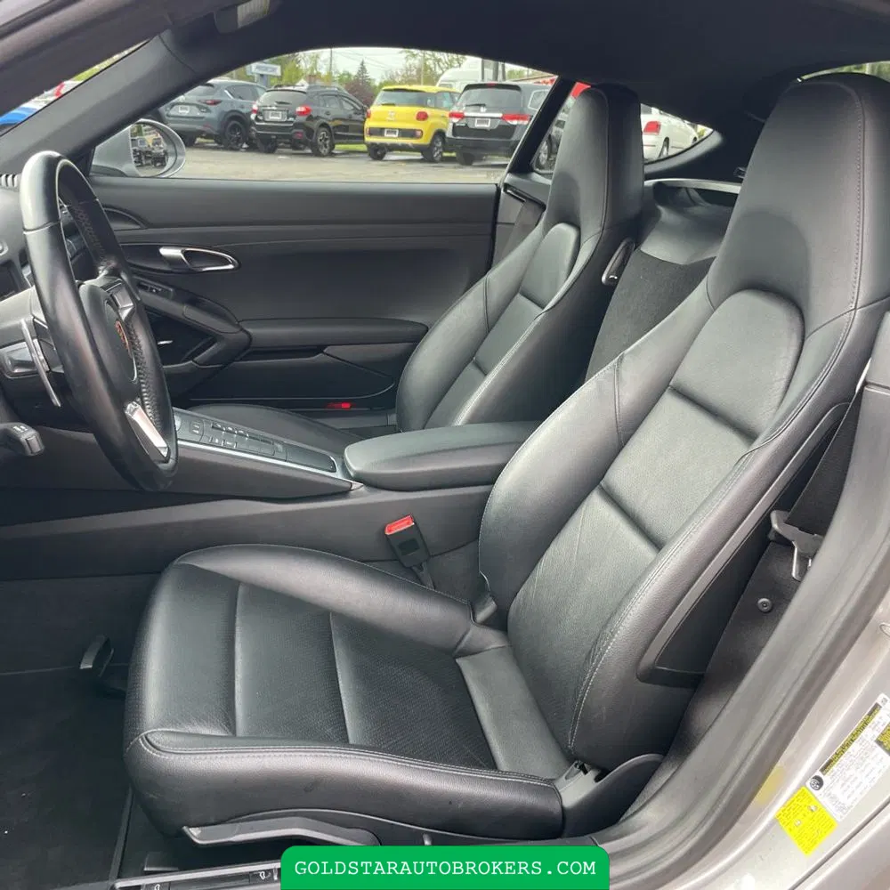 2019 Porsche 718 Cayman Base