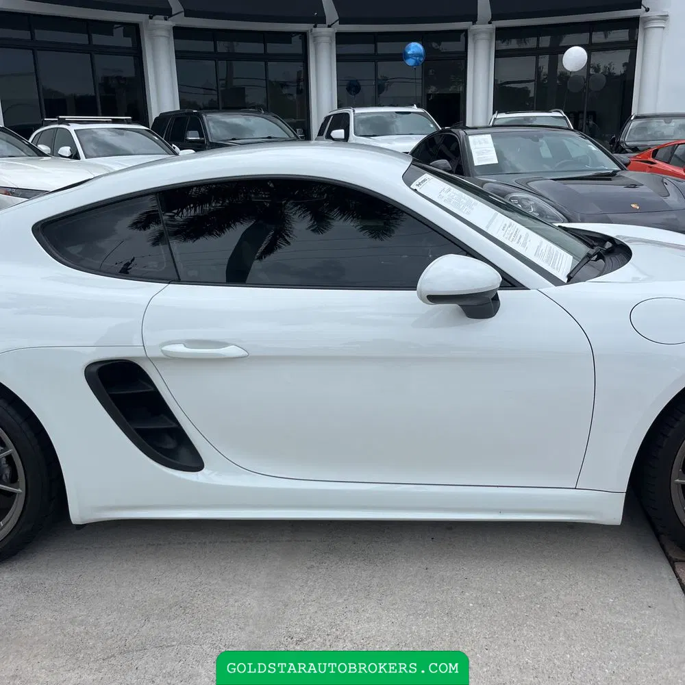 2019 Porsche 718 Cayman Base