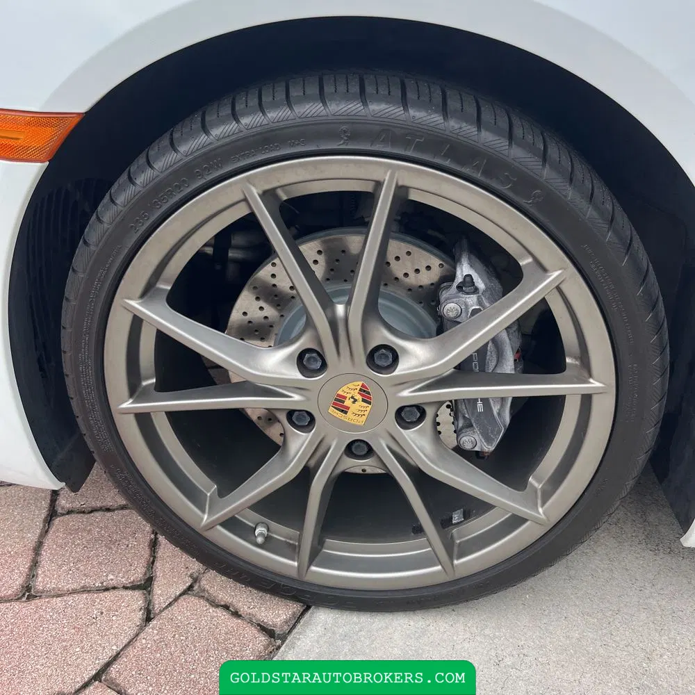 2019 Porsche 718 Cayman Base
