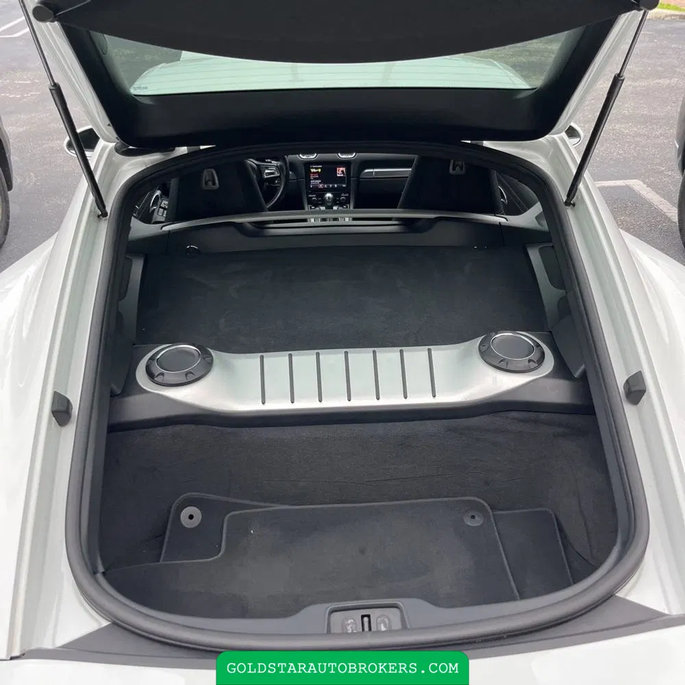 2019 Porsche 718 Cayman Base