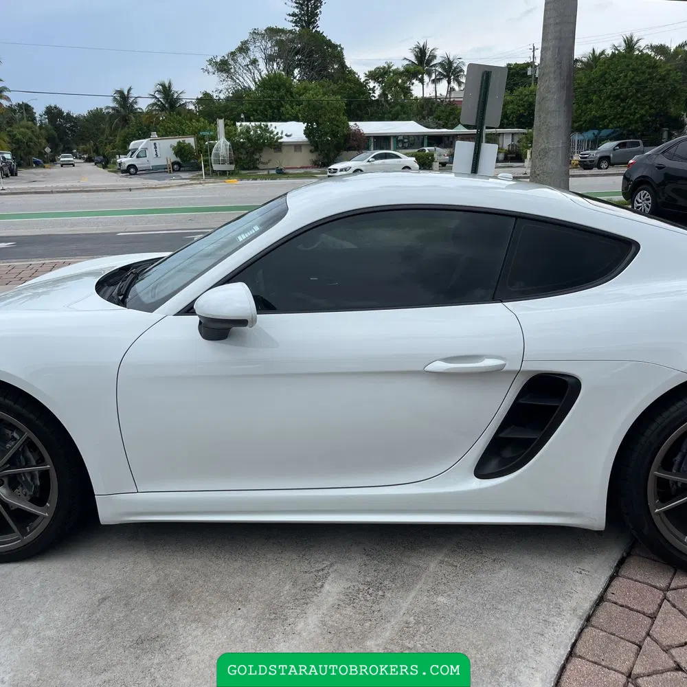 2019 Porsche 718 Cayman Base