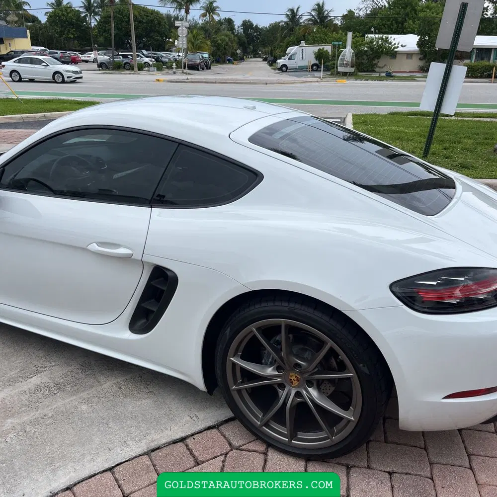 2019 Porsche 718 Cayman Base