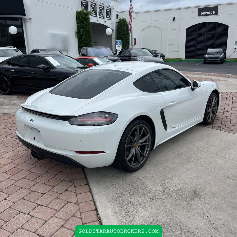2019 Porsche 718 Cayman Base