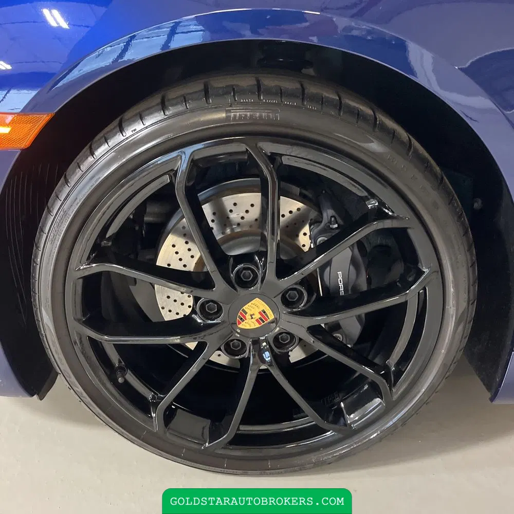 2024 Porsche 718 Cayman Style Edition