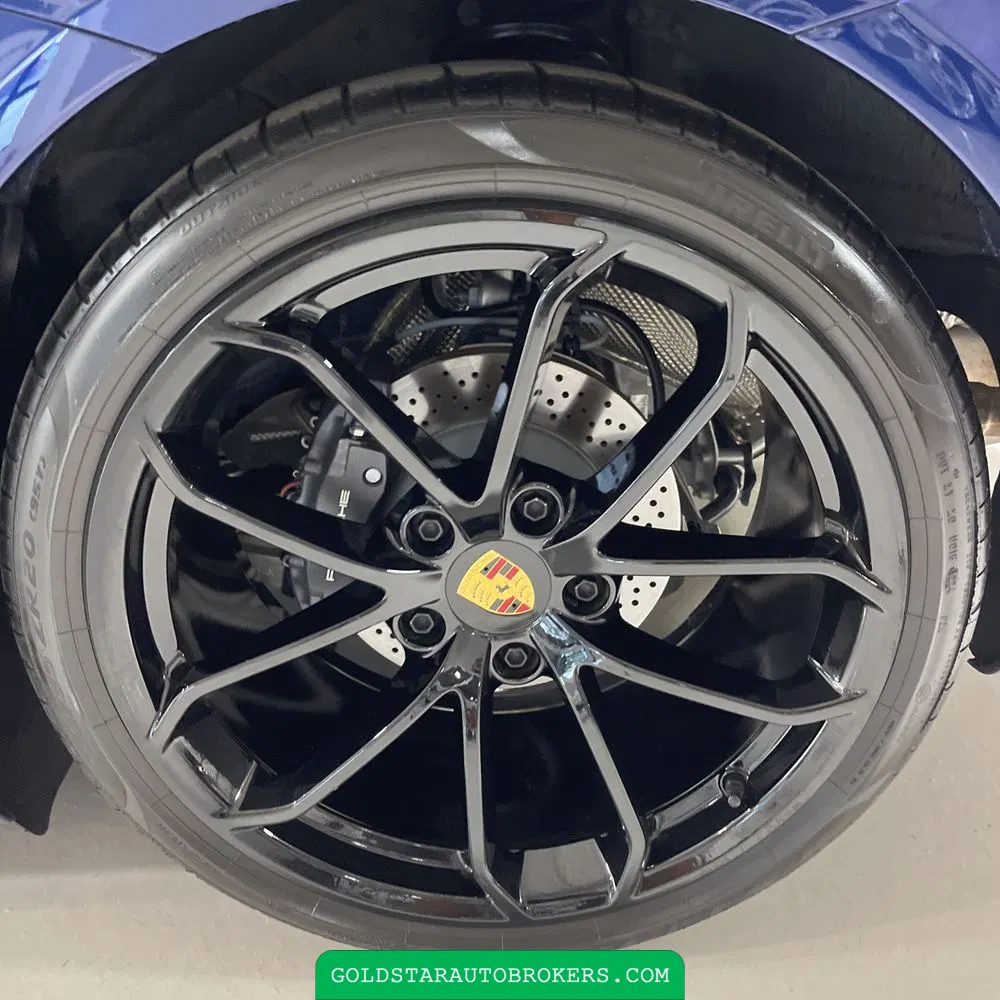 2024 Porsche 718 Cayman Style Edition