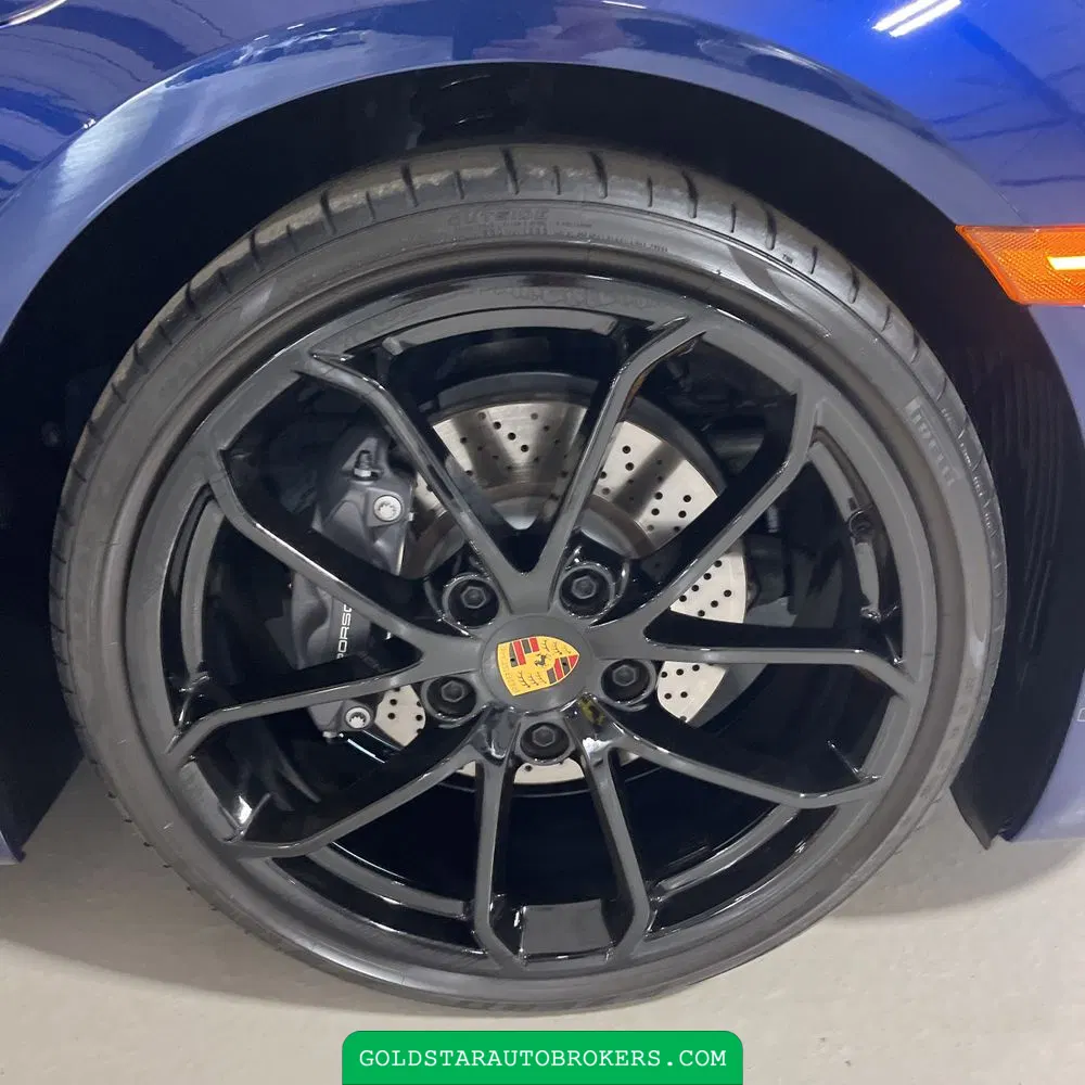 2024 Porsche 718 Cayman Style Edition