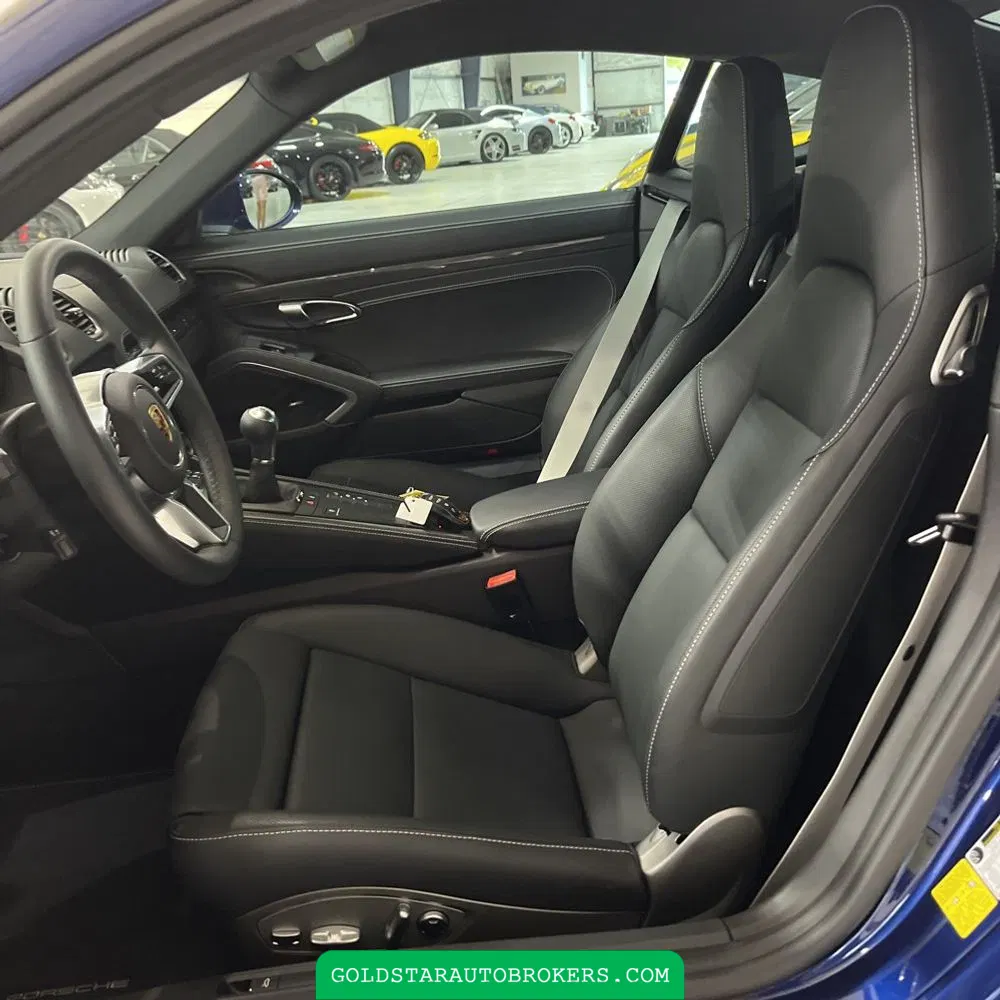 2024 Porsche 718 Cayman Style Edition