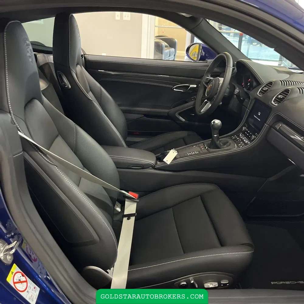 2024 Porsche 718 Cayman Style Edition
