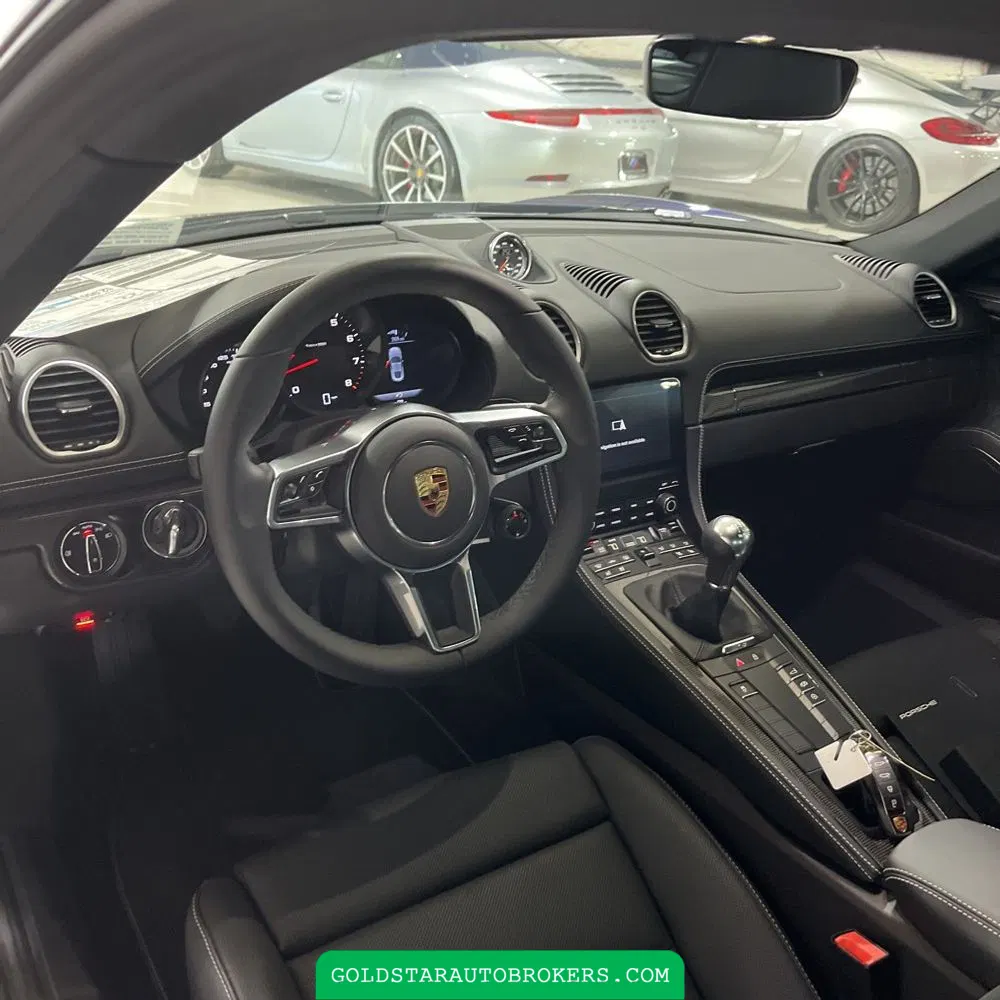 2024 Porsche 718 Cayman Style Edition