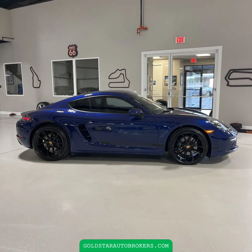 2024 Porsche 718 Cayman Style Edition
