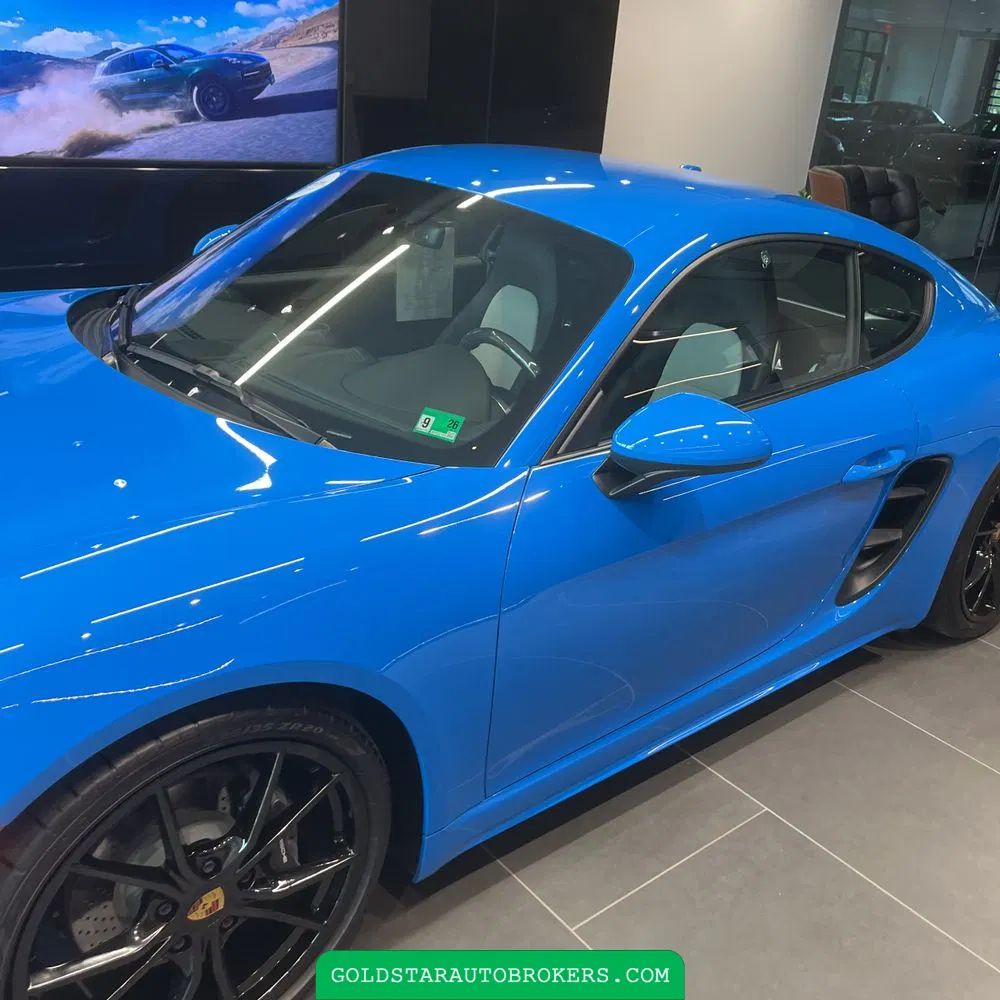 2025 Porsche 718 Cayman Base
