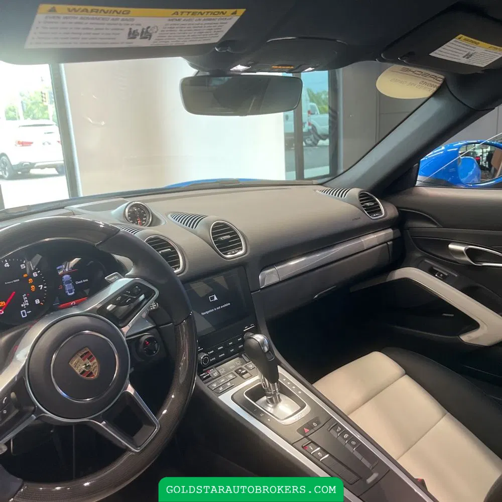 2025 Porsche 718 Cayman Base
