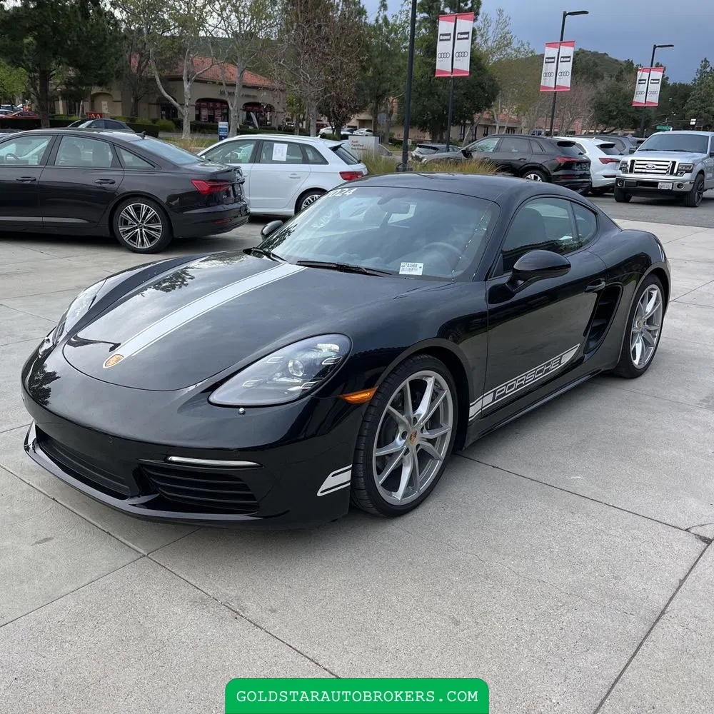 2024 Porsche 718 Cayman Base