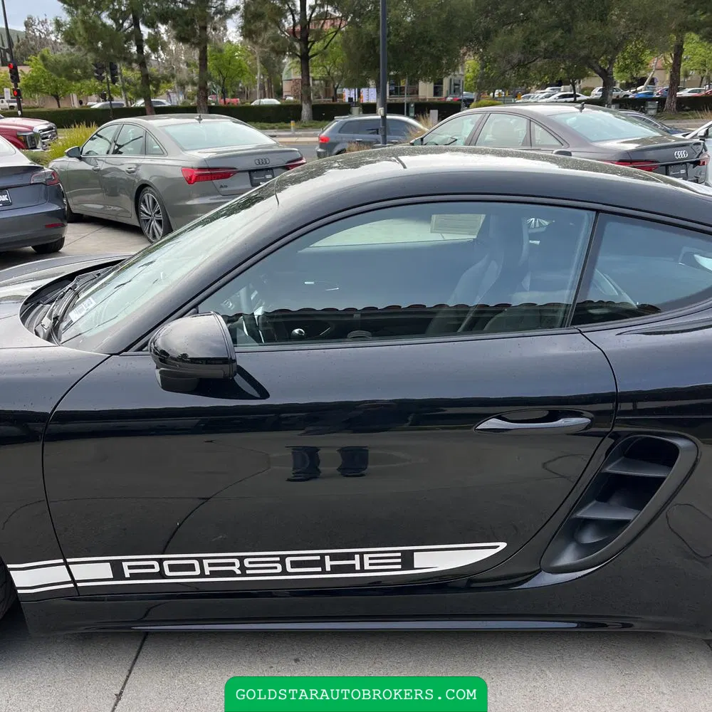 2024 Porsche 718 Cayman Base