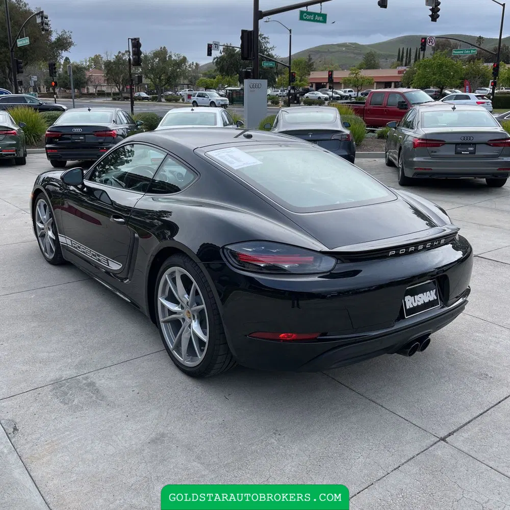 2024 Porsche 718 Cayman Base