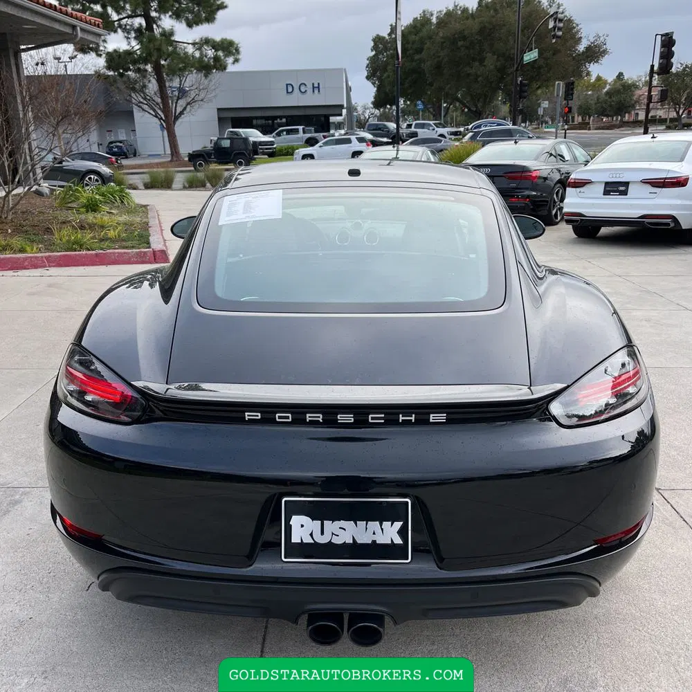 2024 Porsche 718 Cayman Base