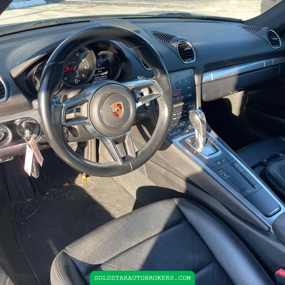 2018 Porsche 718 Cayman Base