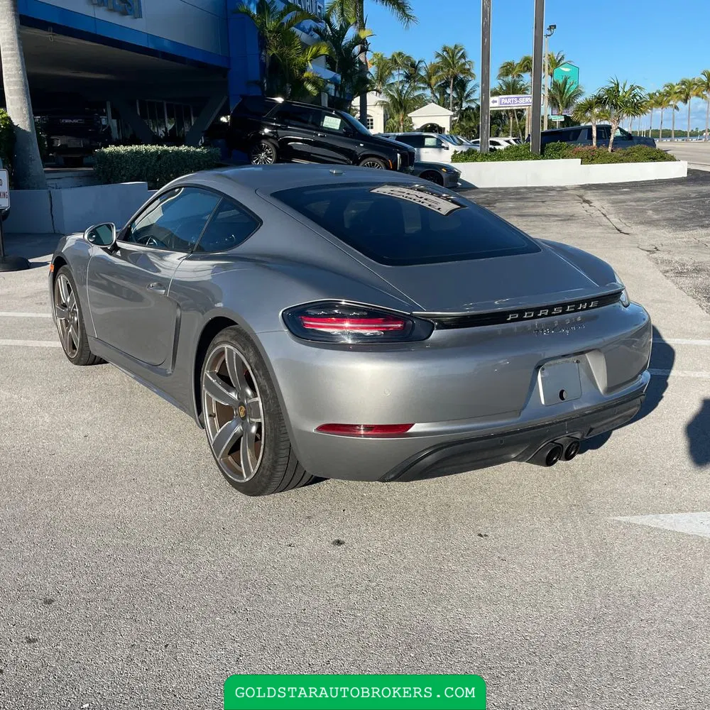 2018 Porsche 718 Cayman Base