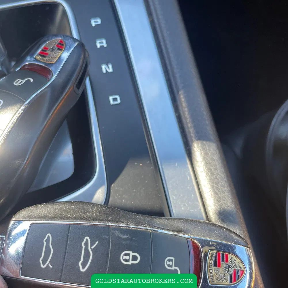 2018 Porsche 718 Cayman Base
