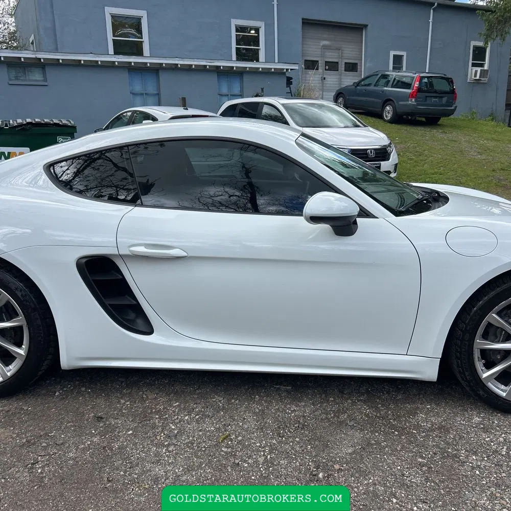 2018 Porsche 718 Cayman Base