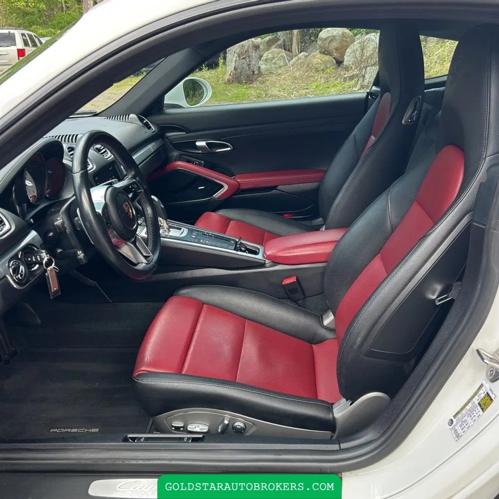2018 Porsche 718 Cayman Base