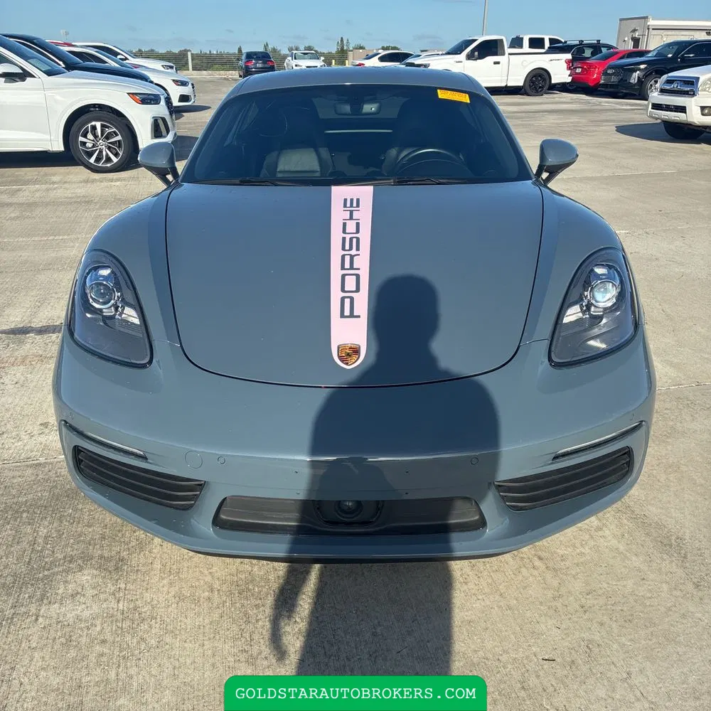 2017 Porsche 718 Cayman Base