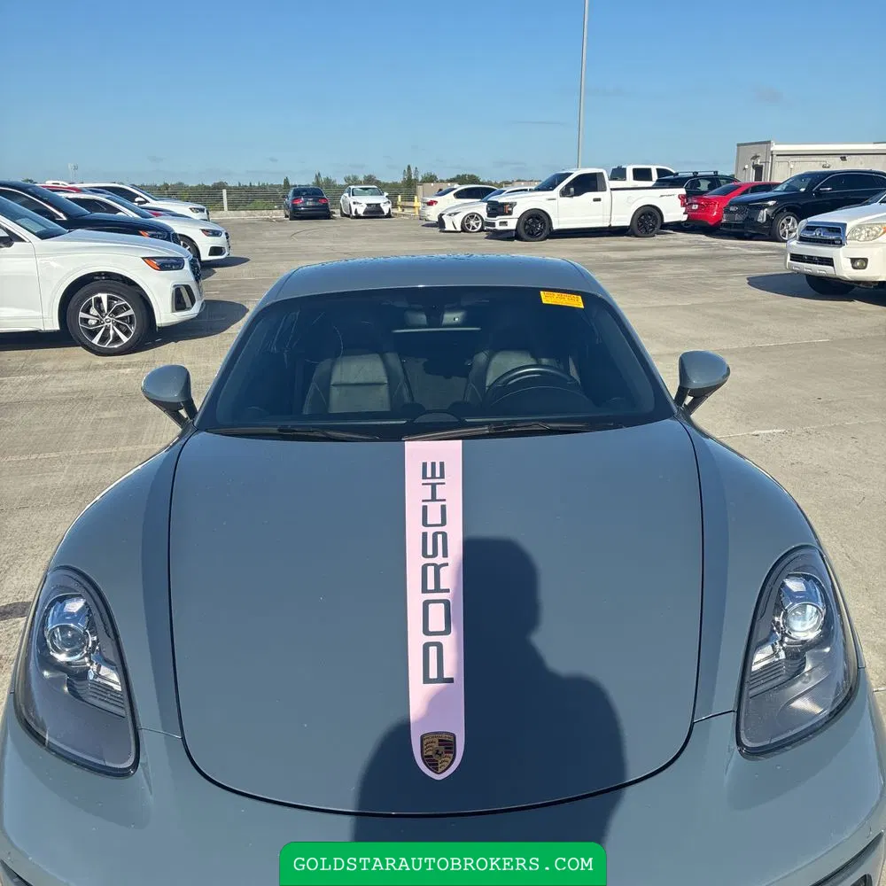 2017 Porsche 718 Cayman Base