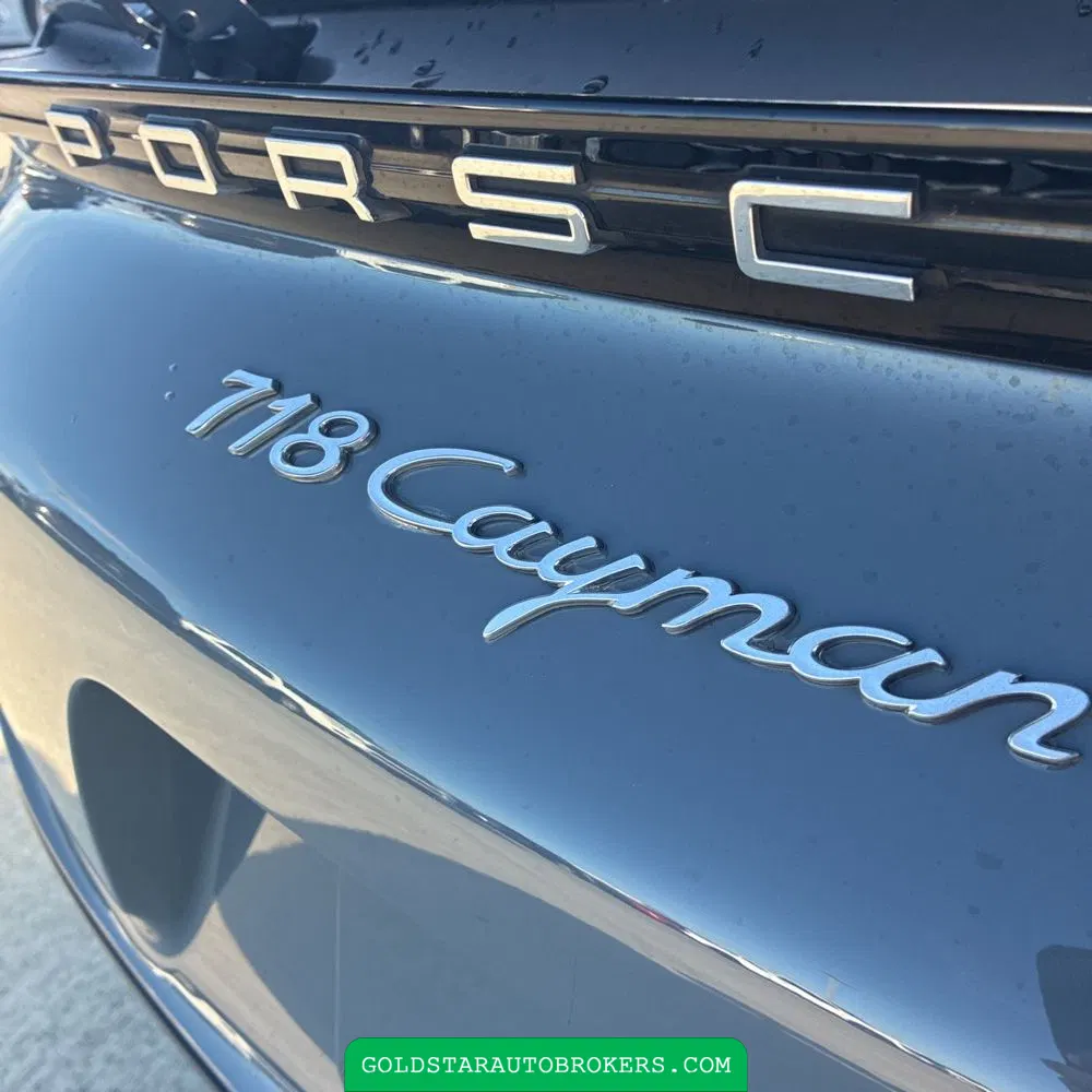 2017 Porsche 718 Cayman Base