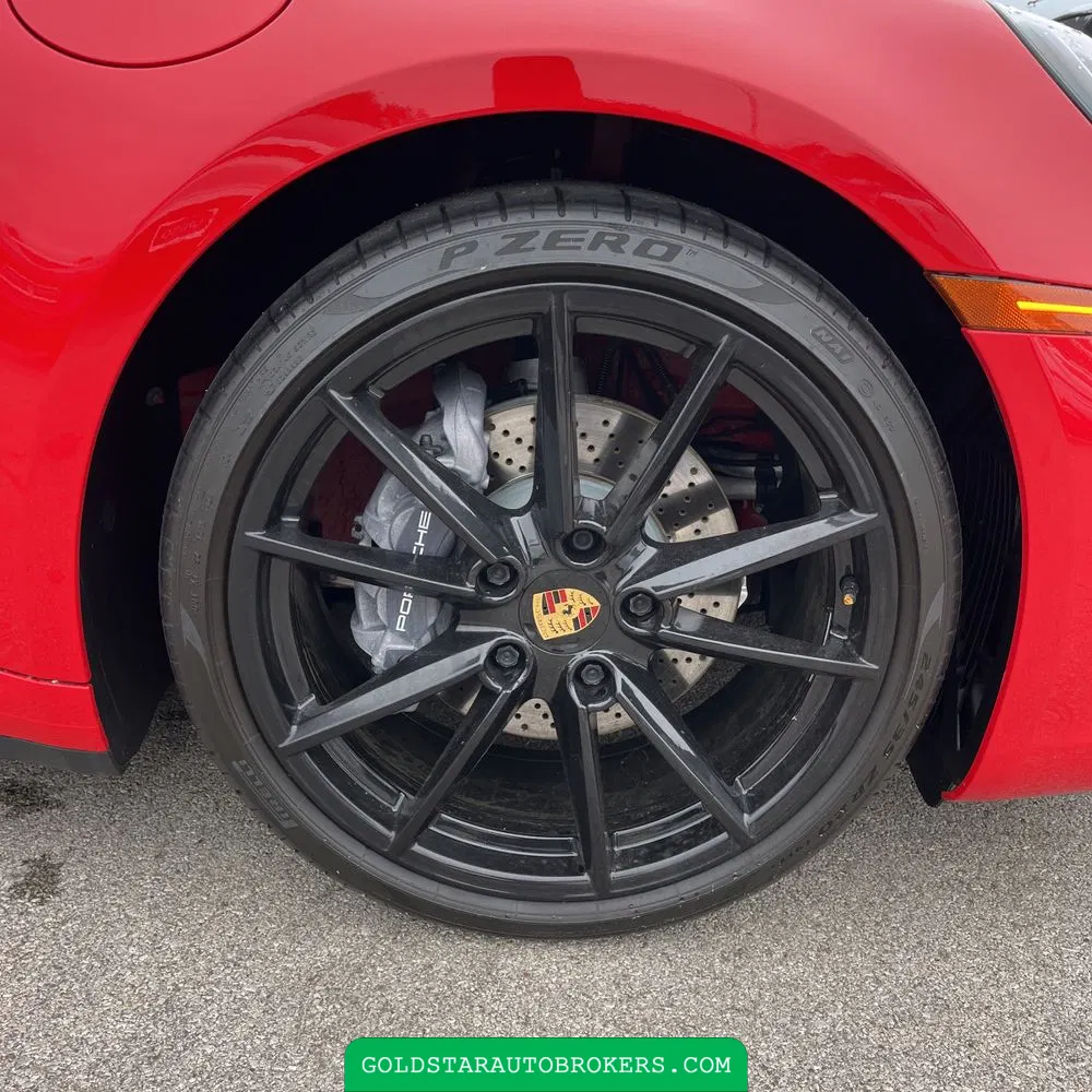 2021 Porsche 911 Carrera