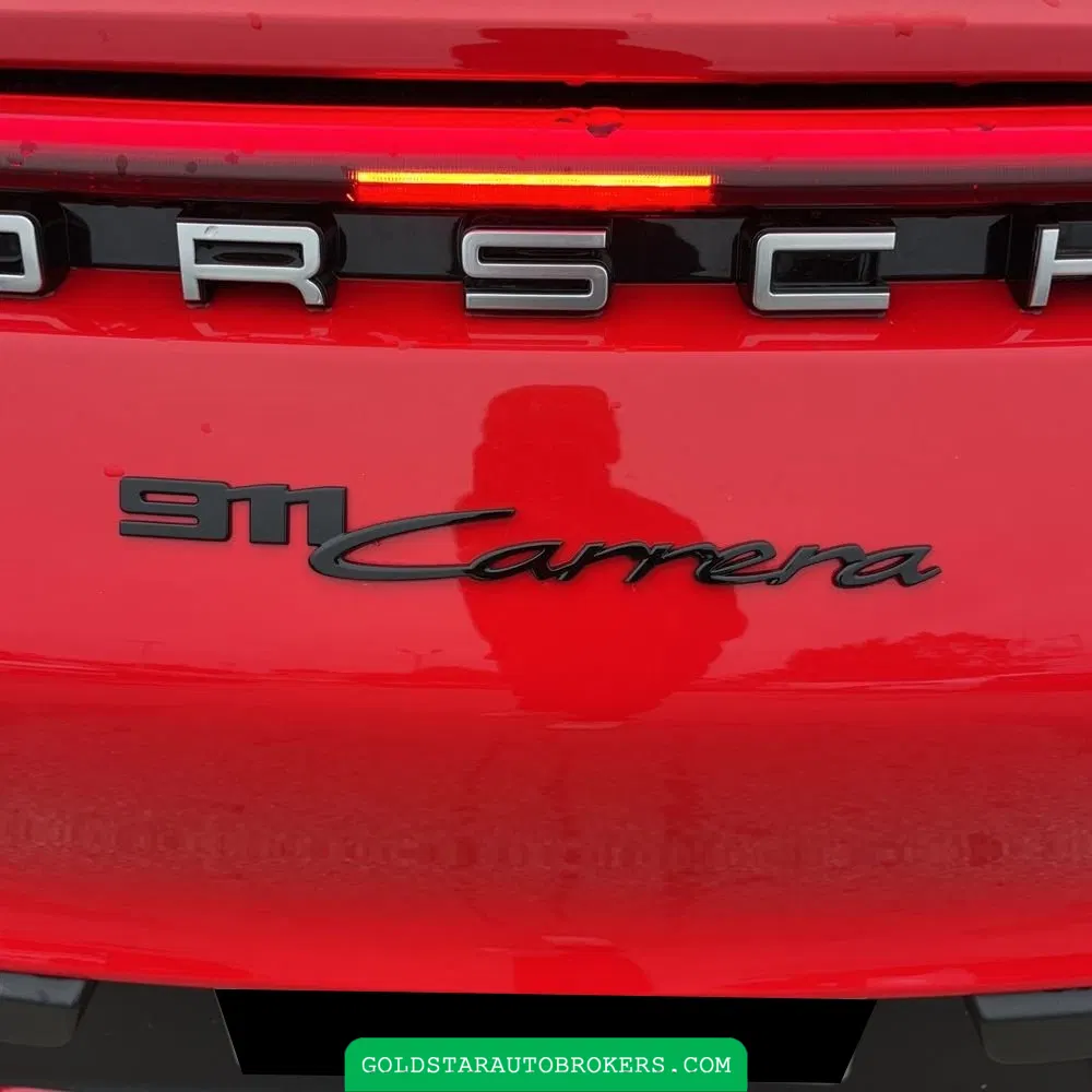 2021 Porsche 911 Carrera