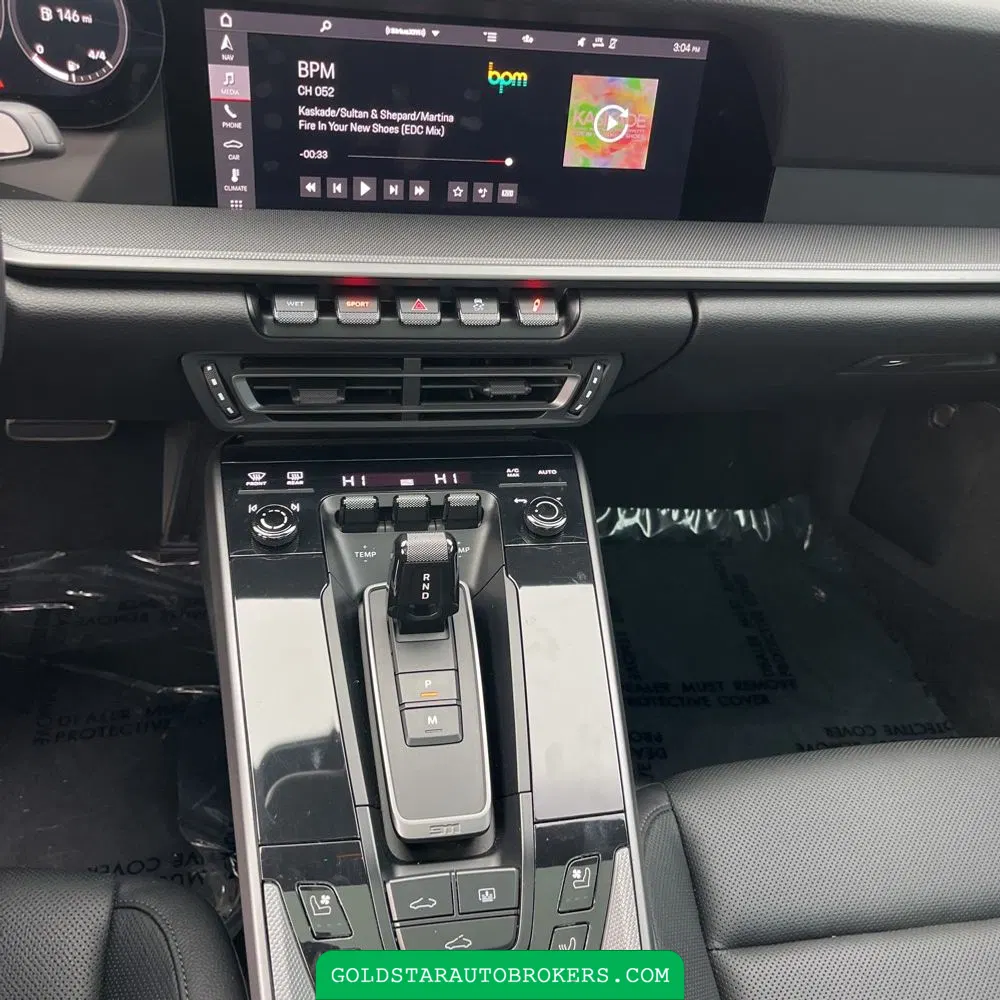 2021 Porsche 911 Carrera