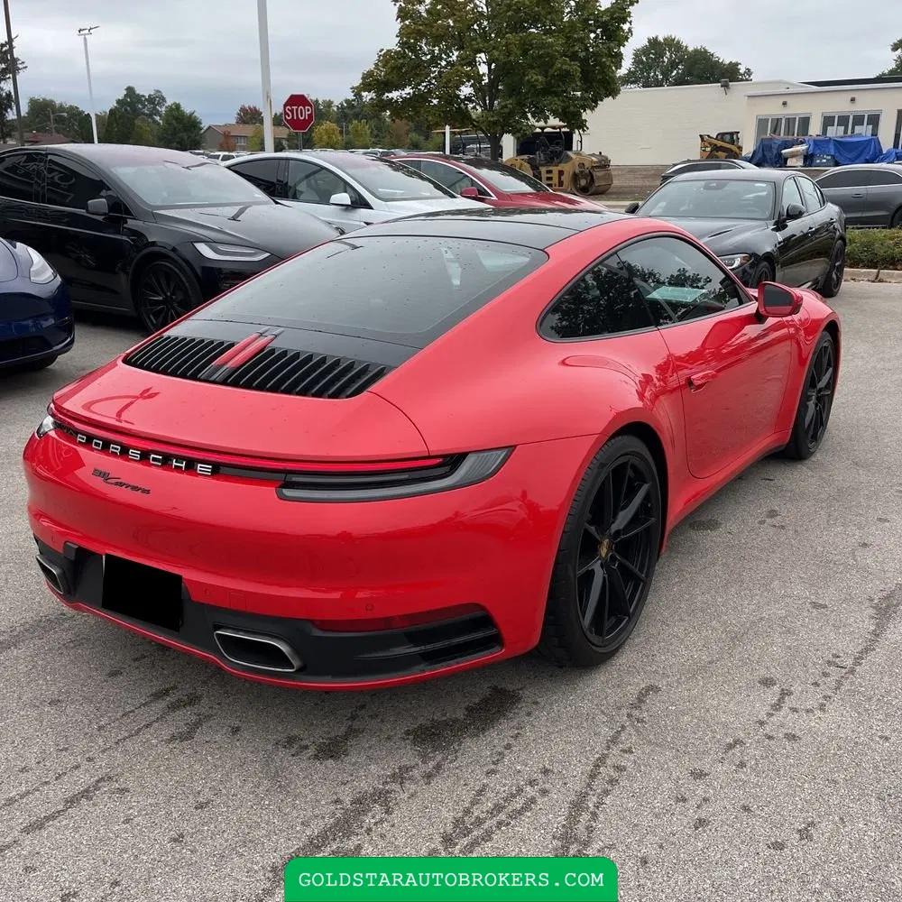 2021 Porsche 911 Carrera