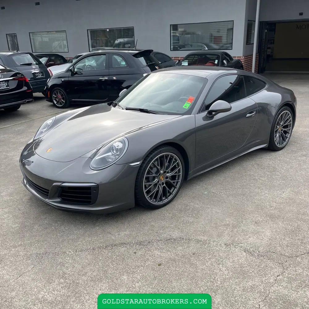 2018 Porsche 911 Carrera 4