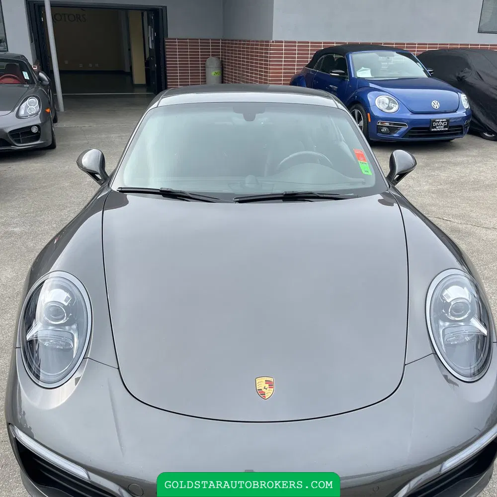2018 Porsche 911 Carrera 4