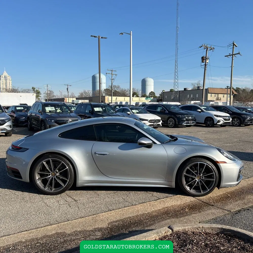 2021 Porsche 911 Carrera